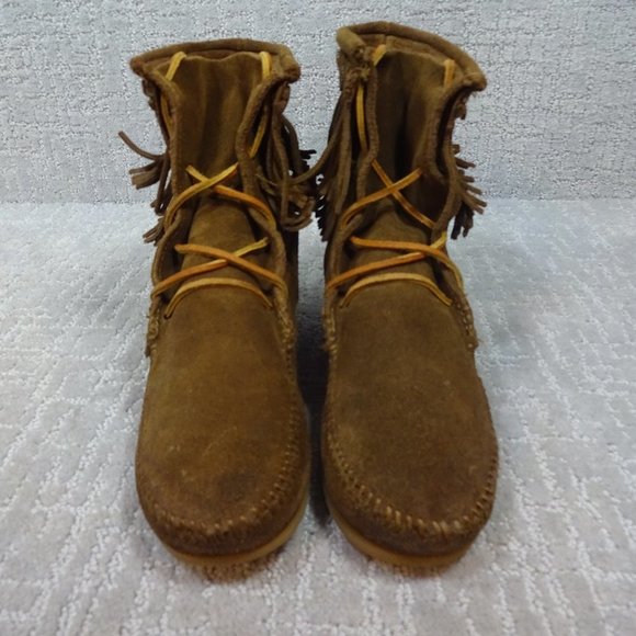 Minnetonka Shoes - Minnetonka Tramper Womens Size 8 US Brown Suede Double Fringe Boots #623